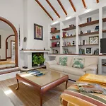 Dom wakacyjny Evergreen Saltwater Pool Villa By Bayside